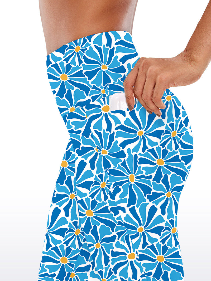 Flower abstract naive blue chrysanthemum capris