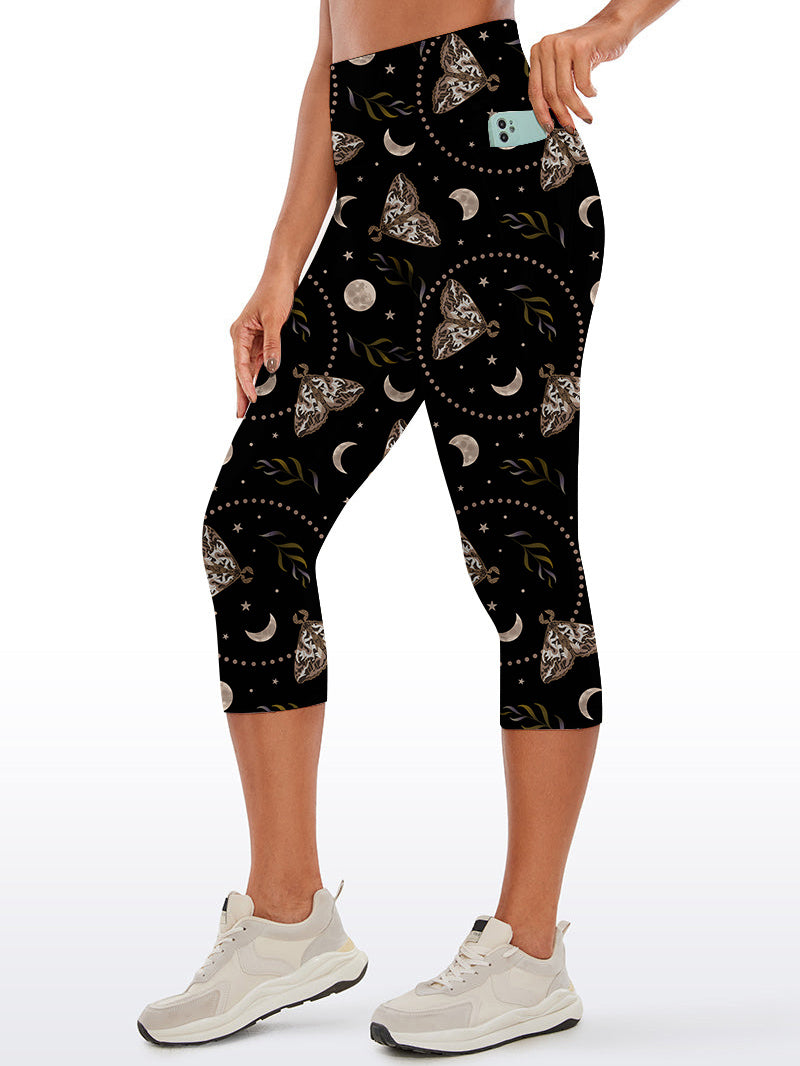Moth phases of the moon and stars capris