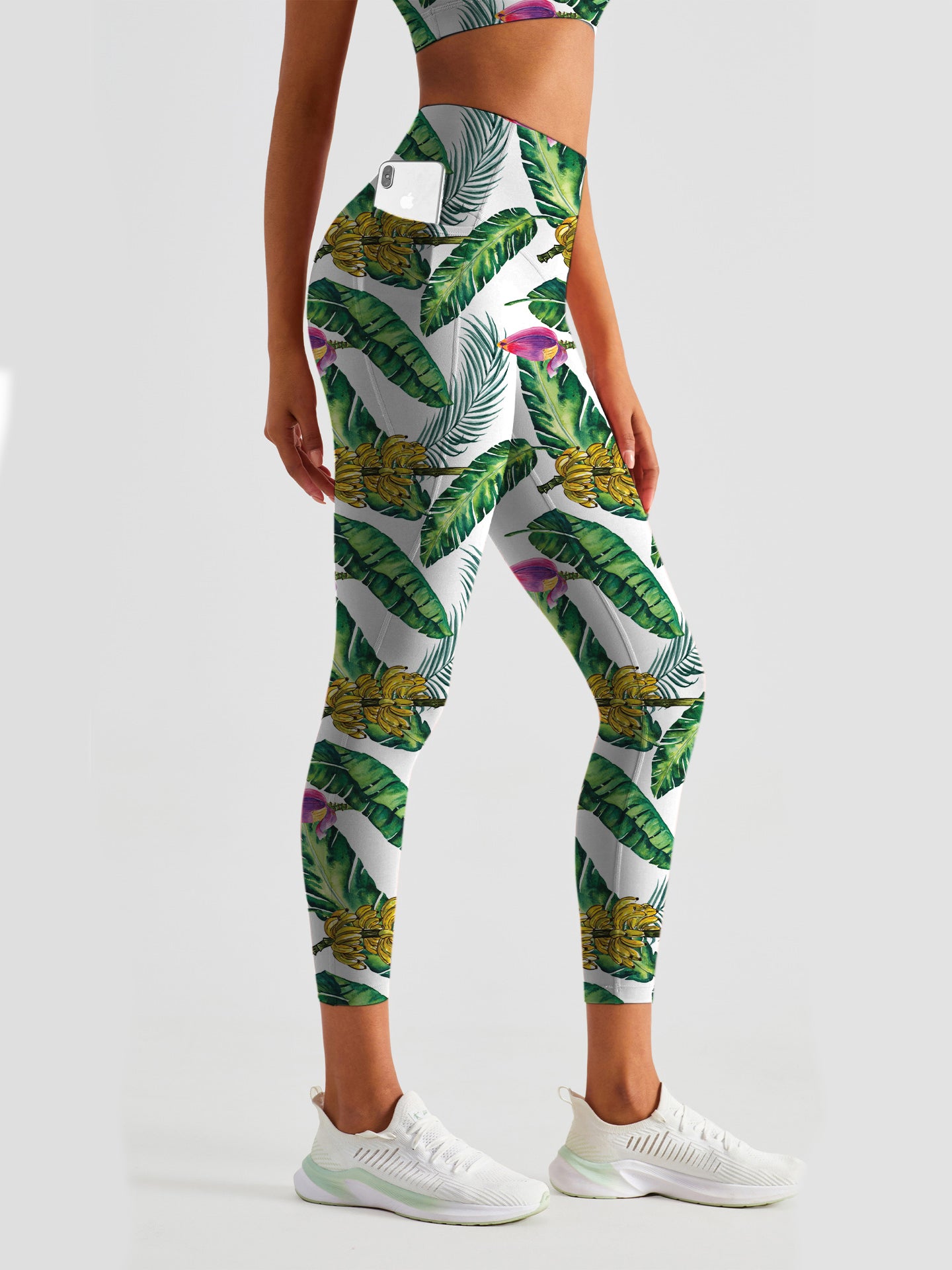 Botanical green leaves banana print leggings
