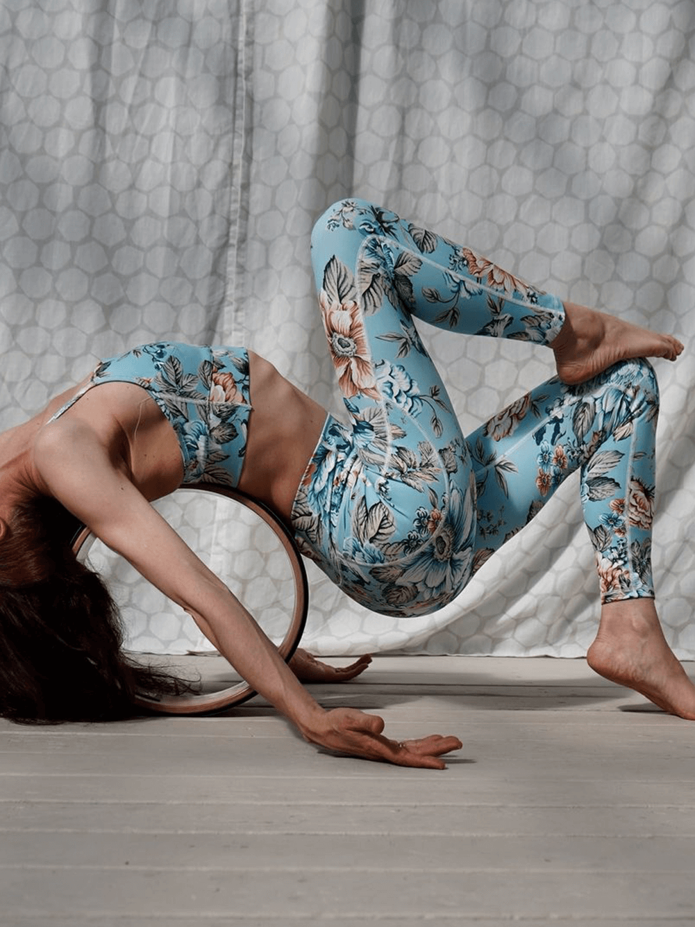 Flower vintage spring rose leggings