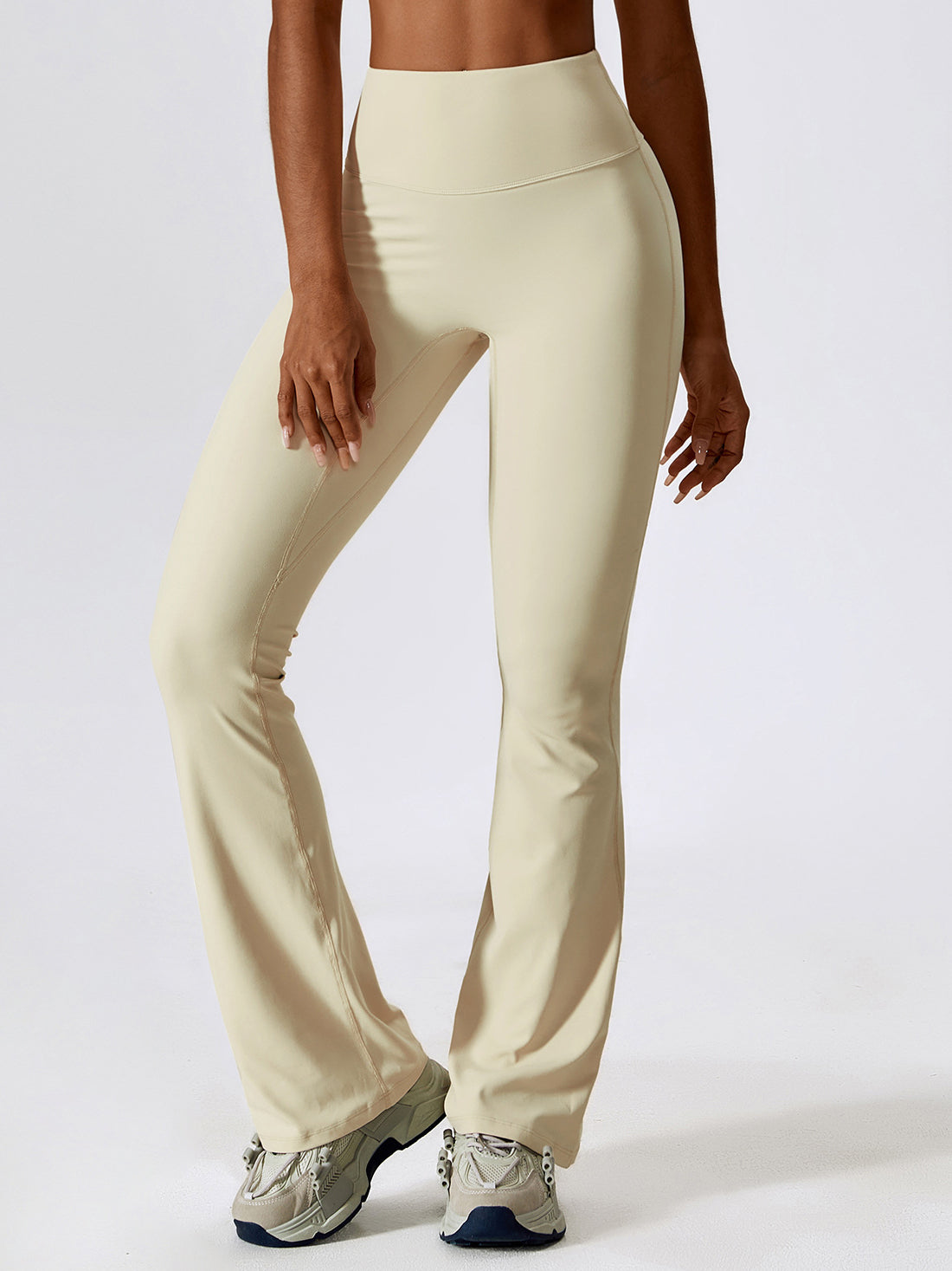 Basic nude butt lifting slim fit yoga flared pants