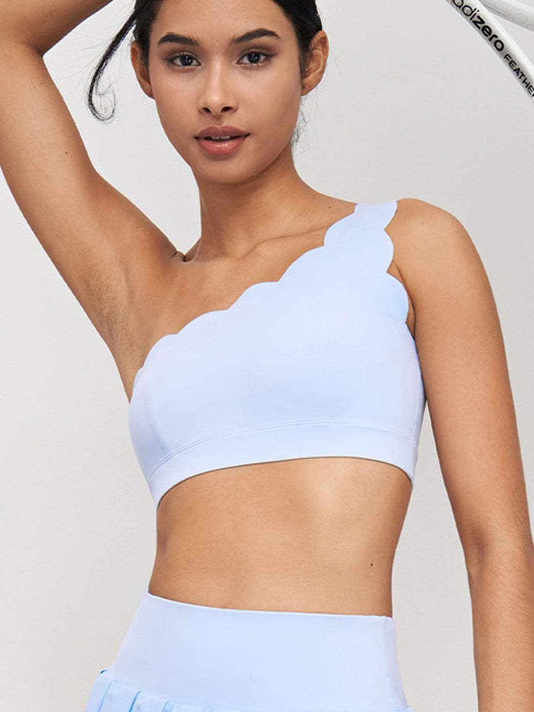 Basic single strap detachable cup lace sports tank tops