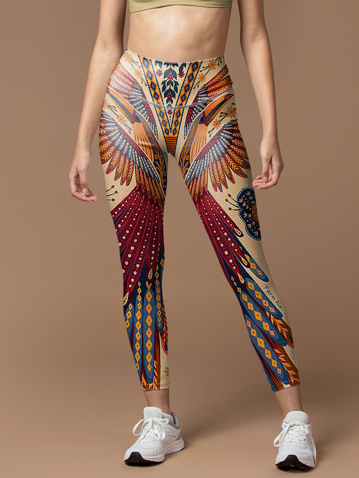 Animal corrido of macaws and foliage leggings
