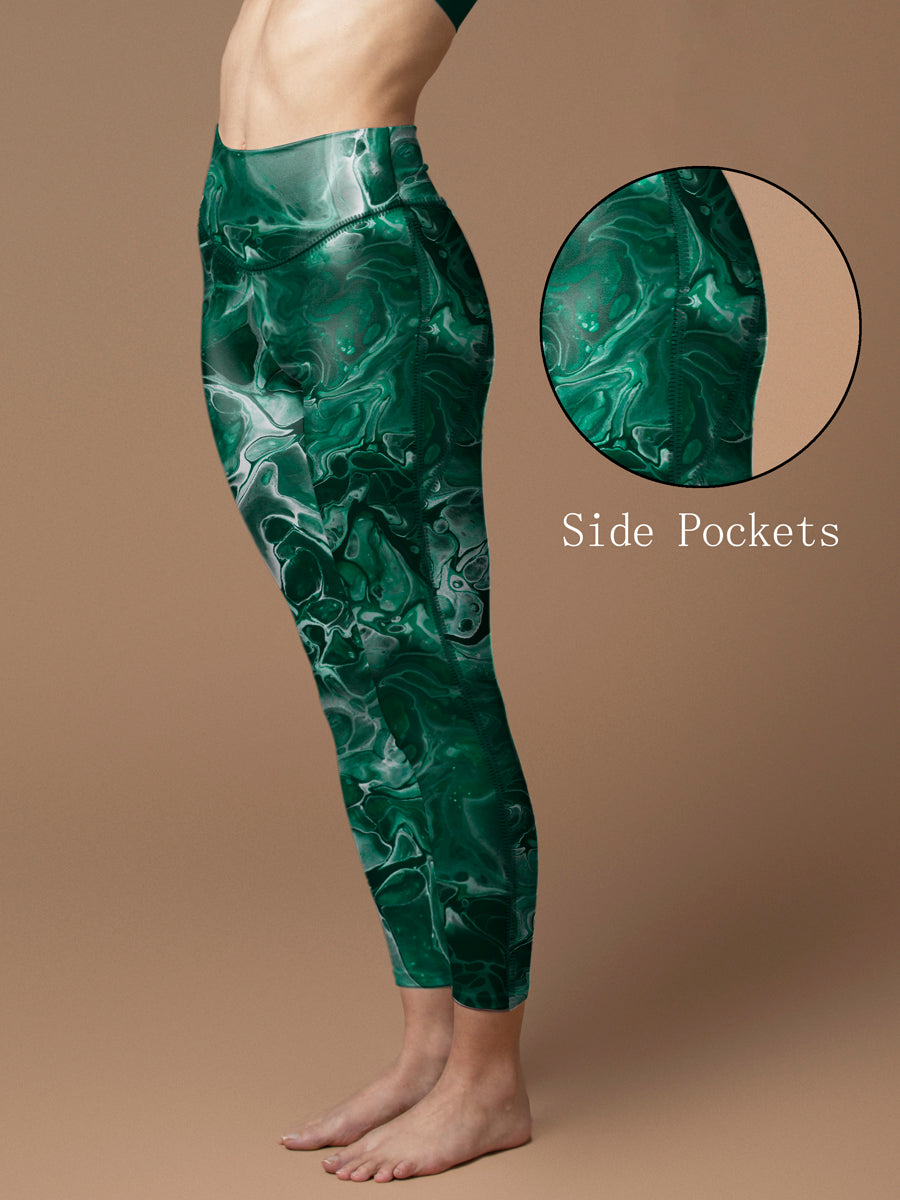 Abstract psychedelic green tie dye water ripple leggings
