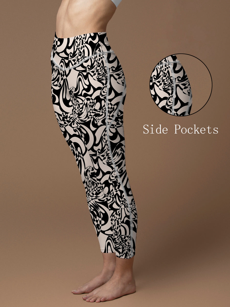 Black and white line design leggings