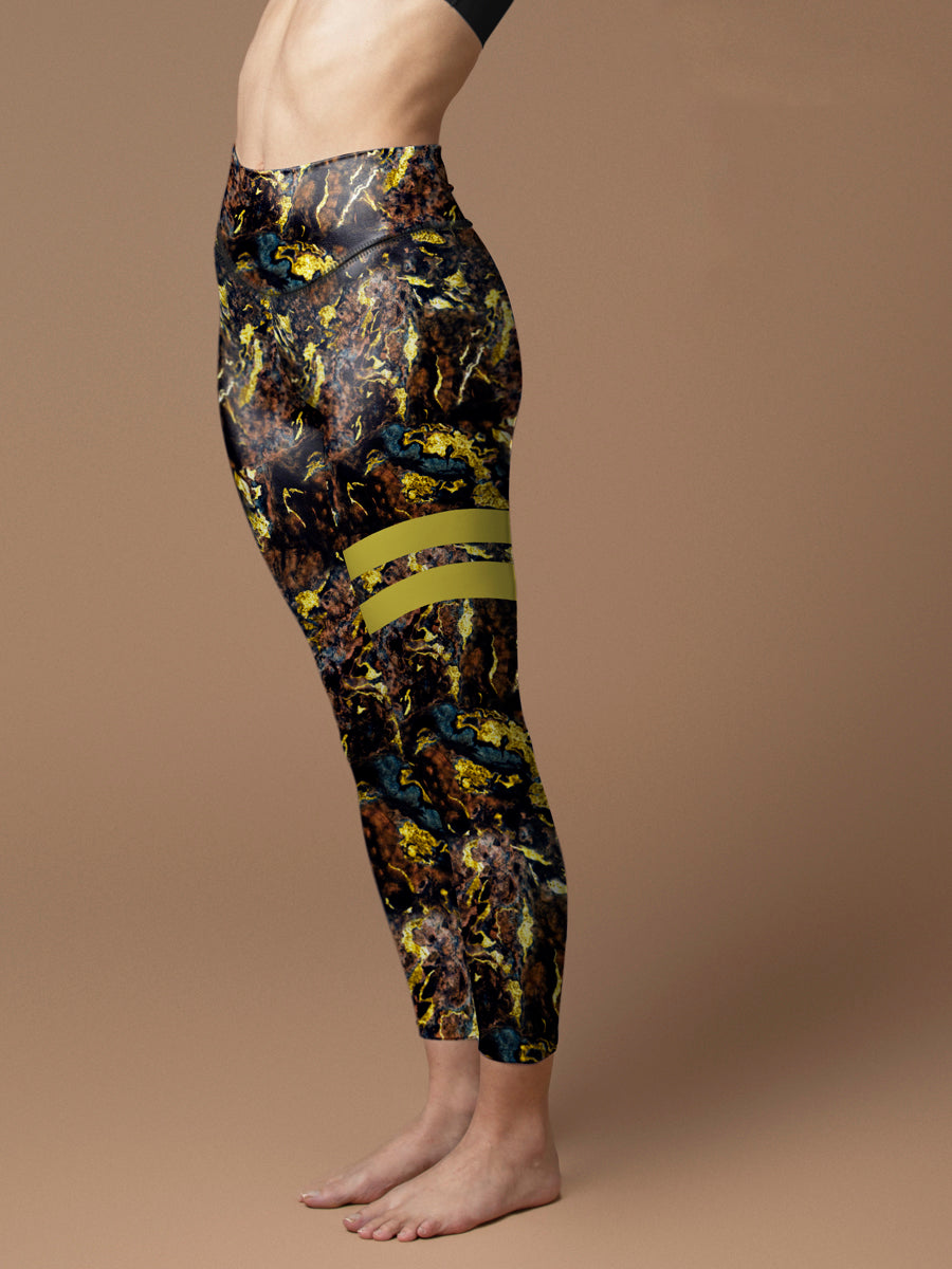 Gilt water ripple black brown marble print leggings