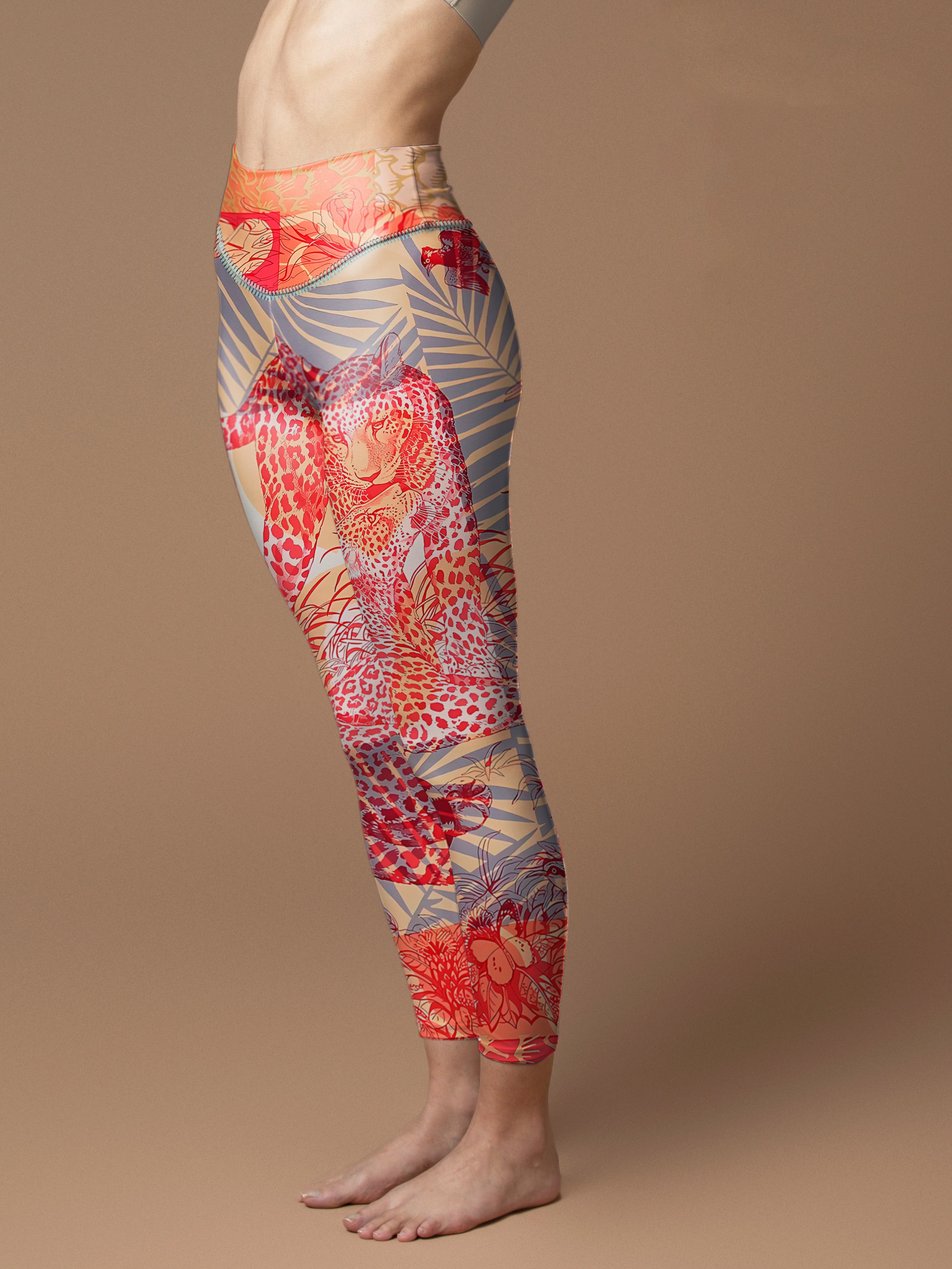 Animal jungle leopard print design yoga leggings