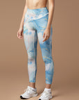 Gilt blue marble water ripple leggings